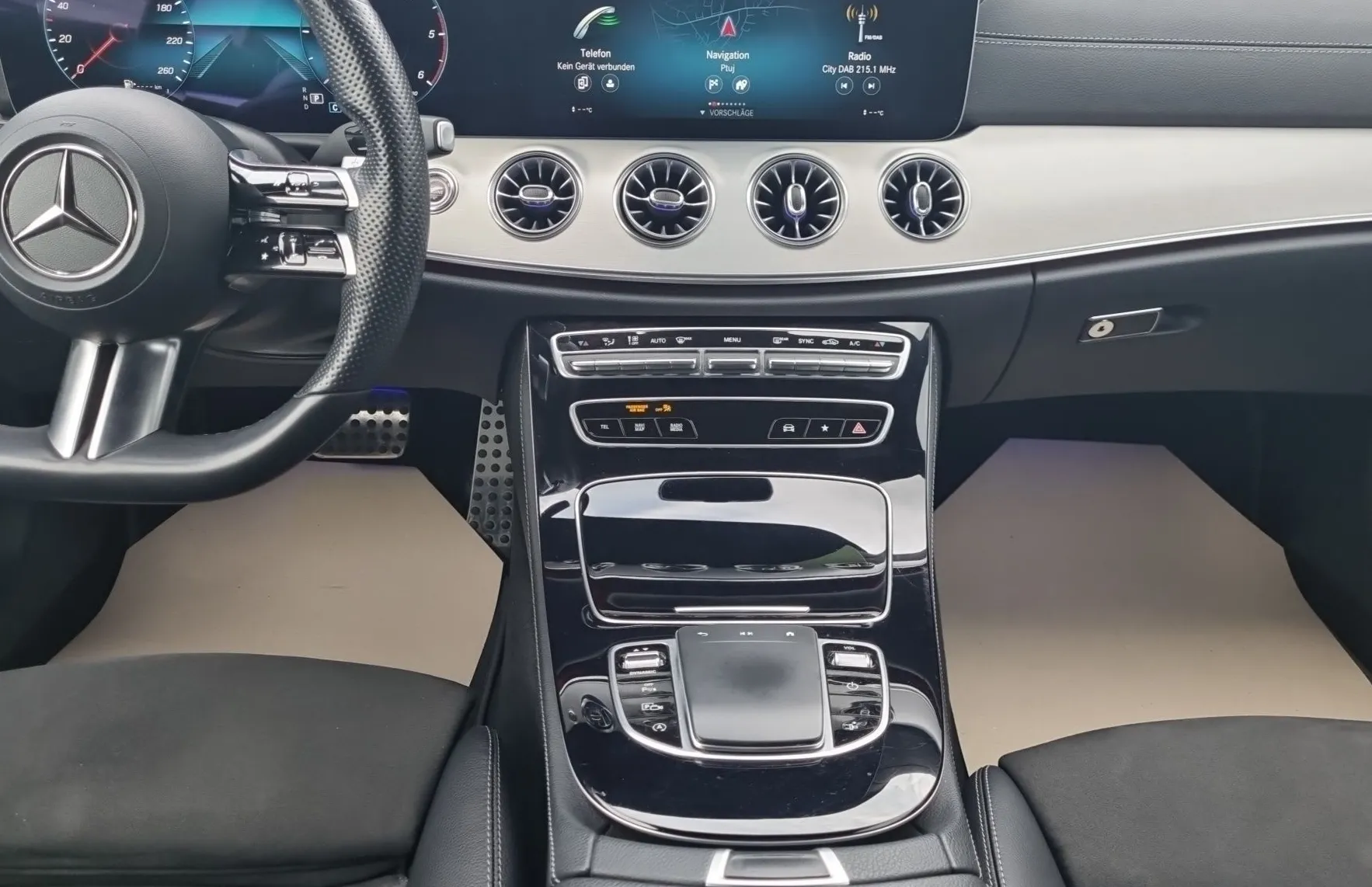 Zunanja slika - Mercedes-Benz E-Razred - E 220 CDI AMG LINE.20 col.distr - 9