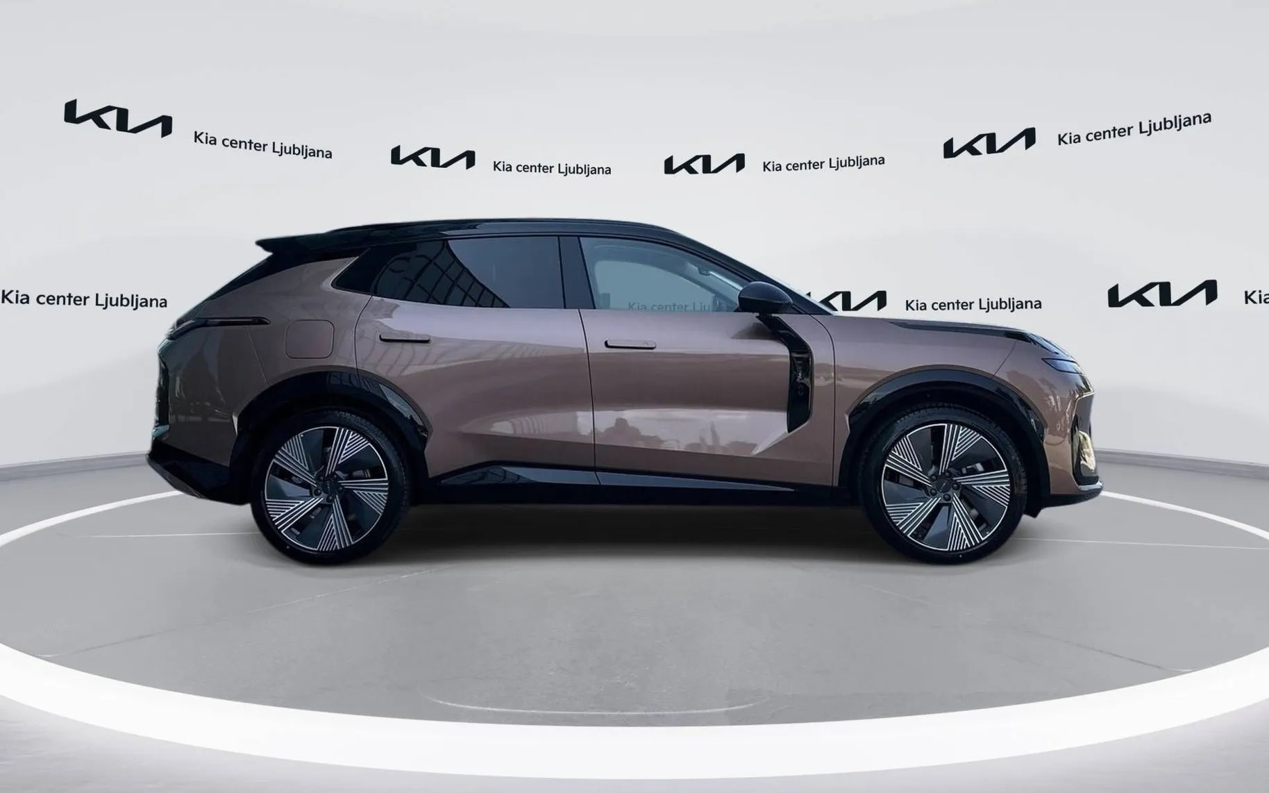 Zunanja slika - Lynk & Co 08 - More PHEV... - 4