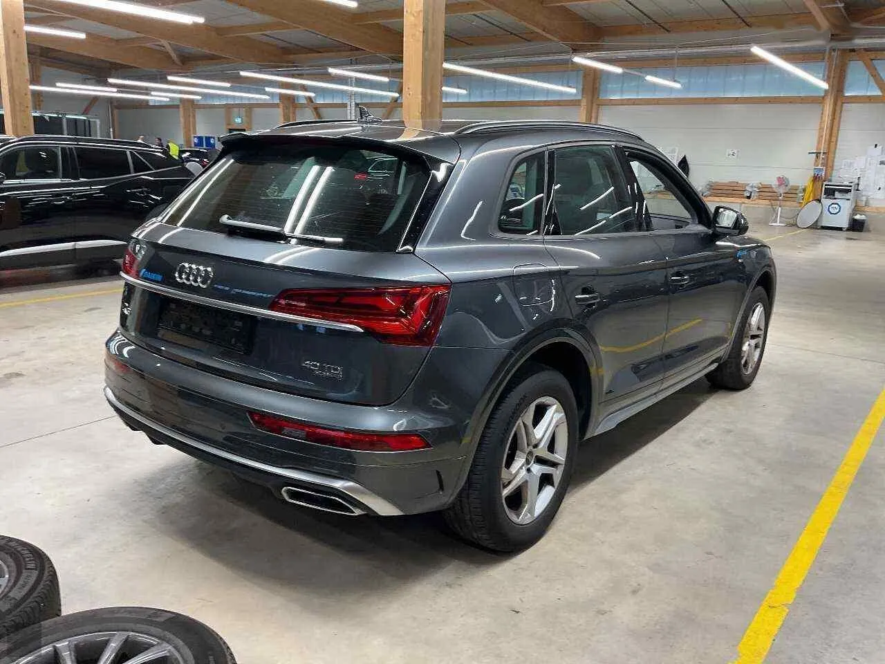 Zunanja slika - Audi Q5 - quattro 40 TDI S line S tronic.NEMŠKI+4ALU.KAMERA. - 4