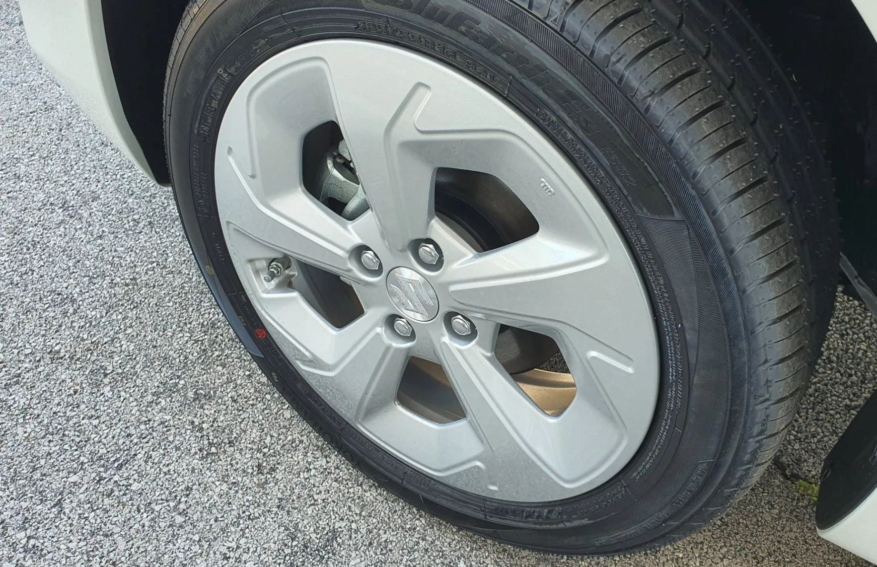 Zunanja slika - Suzuki Swift - 1.2 Dualjet AllGrip Hibrid Premium - 18