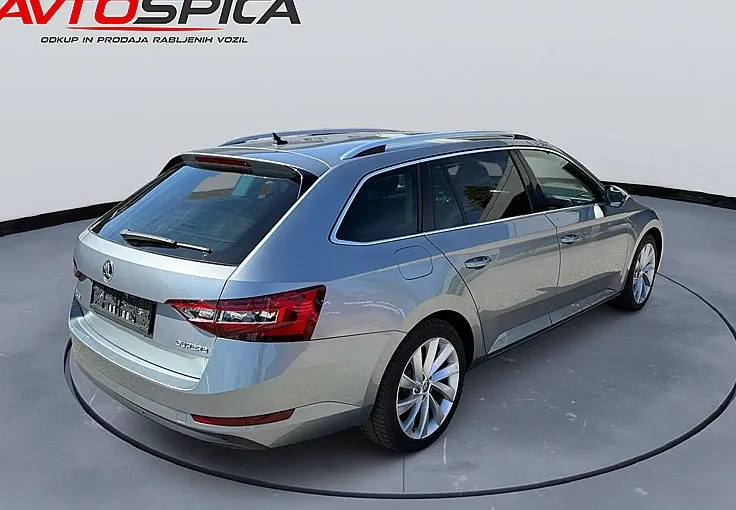 Zunanja slika - Škoda Superb - Combi 2.0 TDI Style DSG - VIRT-NAV-KAM-PDC- - 3