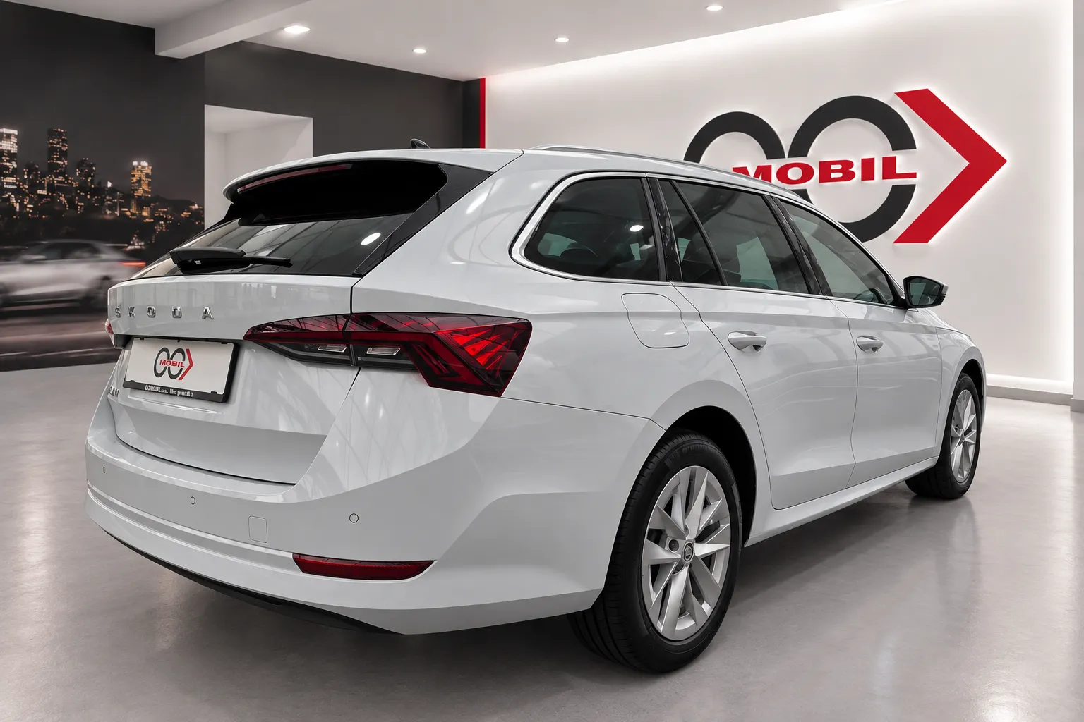 Zunanja slika - Škoda Octavia - Combi 2.0 TDI Style DSG- Matrix.panorama.HUD.asist - 5
