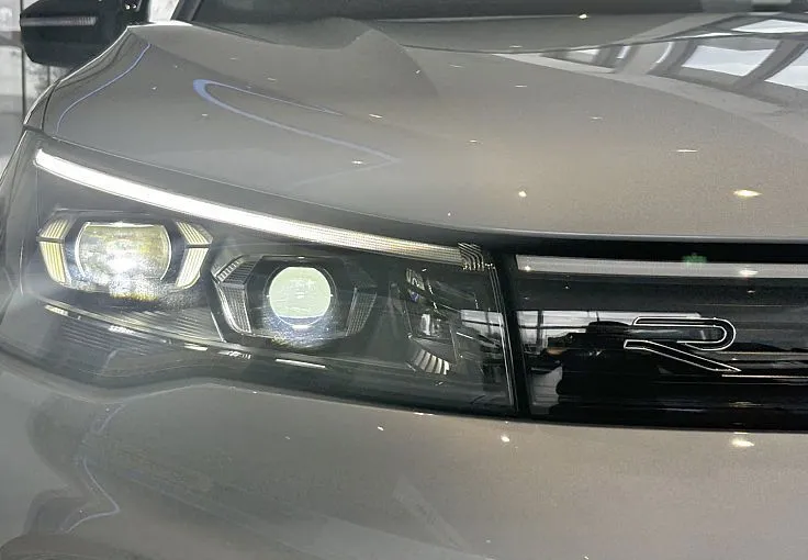 Zunanja slika - Volkswagen Tiguan - R-Line 4JOY 2.0 TDI DSG - 2