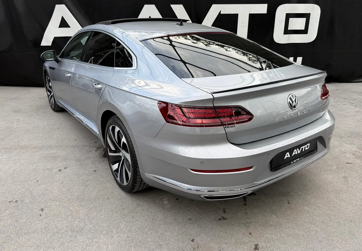 Zunanja slika - Volkswagen Arteon - 2.0 TDI BMT R-Line DSG-PANORAMA-VIRTUAL-FULL LED.. - 5