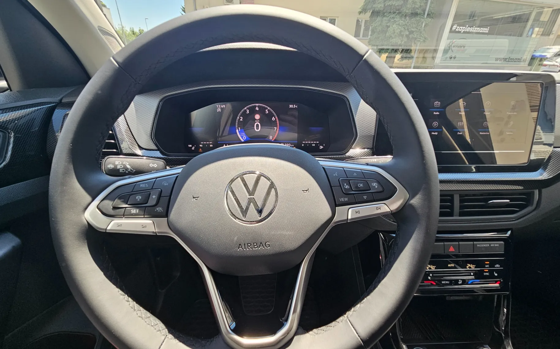 Zunanja slika - VW T-Cross - 1.0 TSI 4All - 9