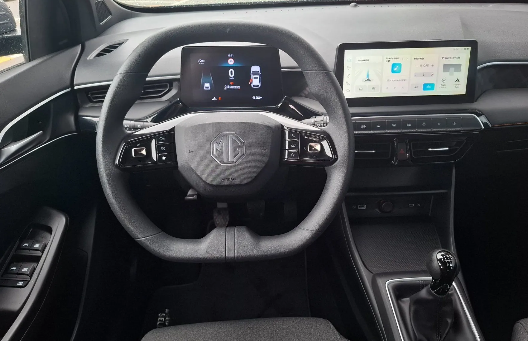 Zunanja slika - MG MG3 - 1.5 HYBRID+ SAMO 20.402km + TOP OPREMA - 11