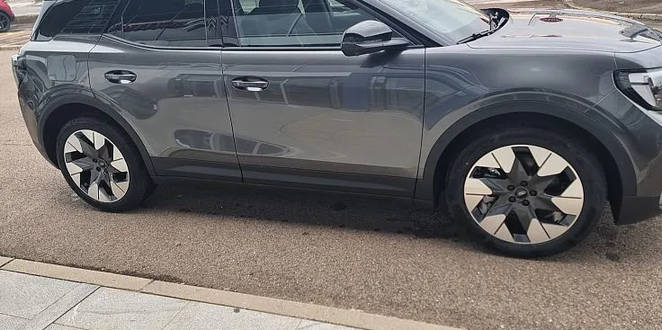 Zunanja slika - Ford Explorer - EV Premium 210 kW - 4