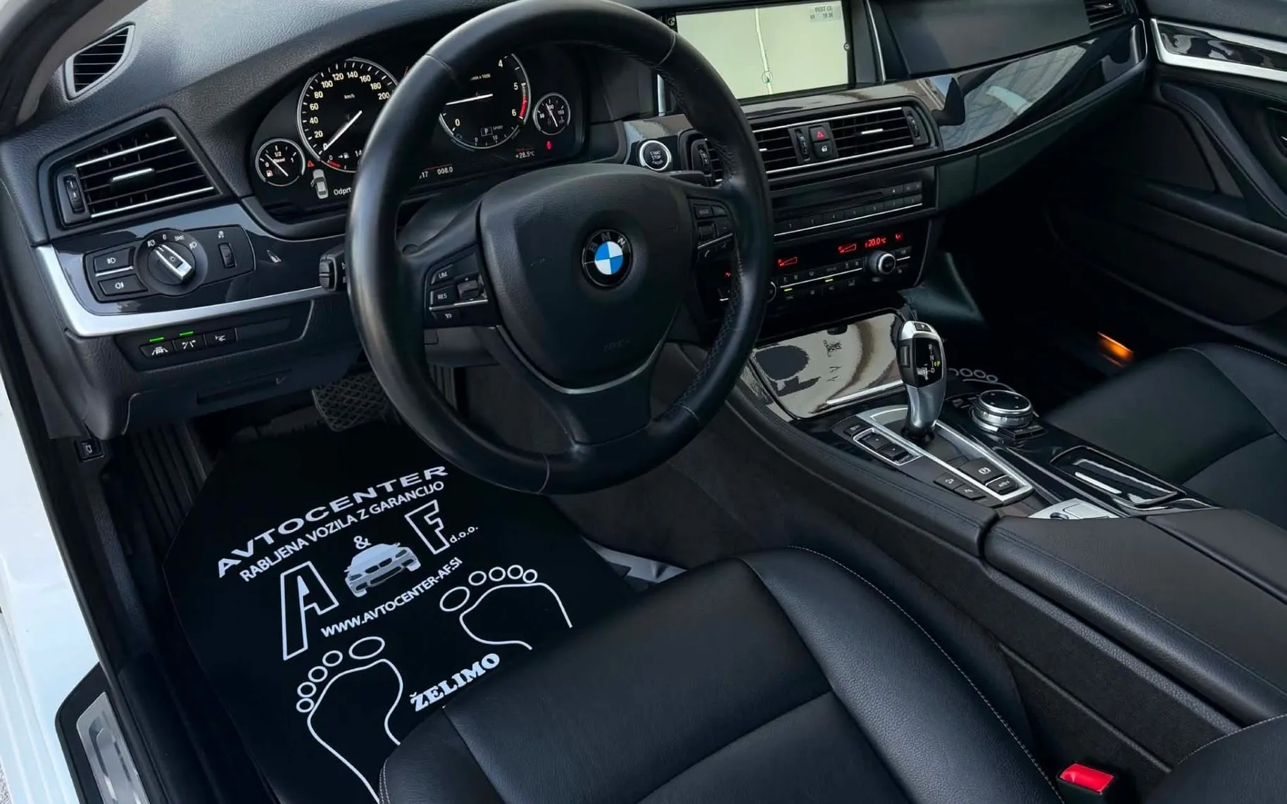 Notranja slika - BMW serija 5: - 520XD-4X4-AUT-HEAD UP-LIZING ZA TUJCE-NAVI- - 10