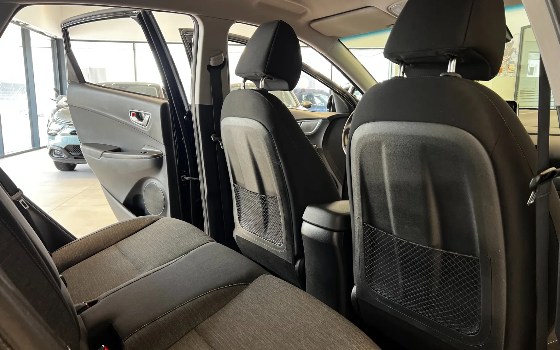 Zunanja slika - Hyundai Kona - FASHION 64 KWH - 12