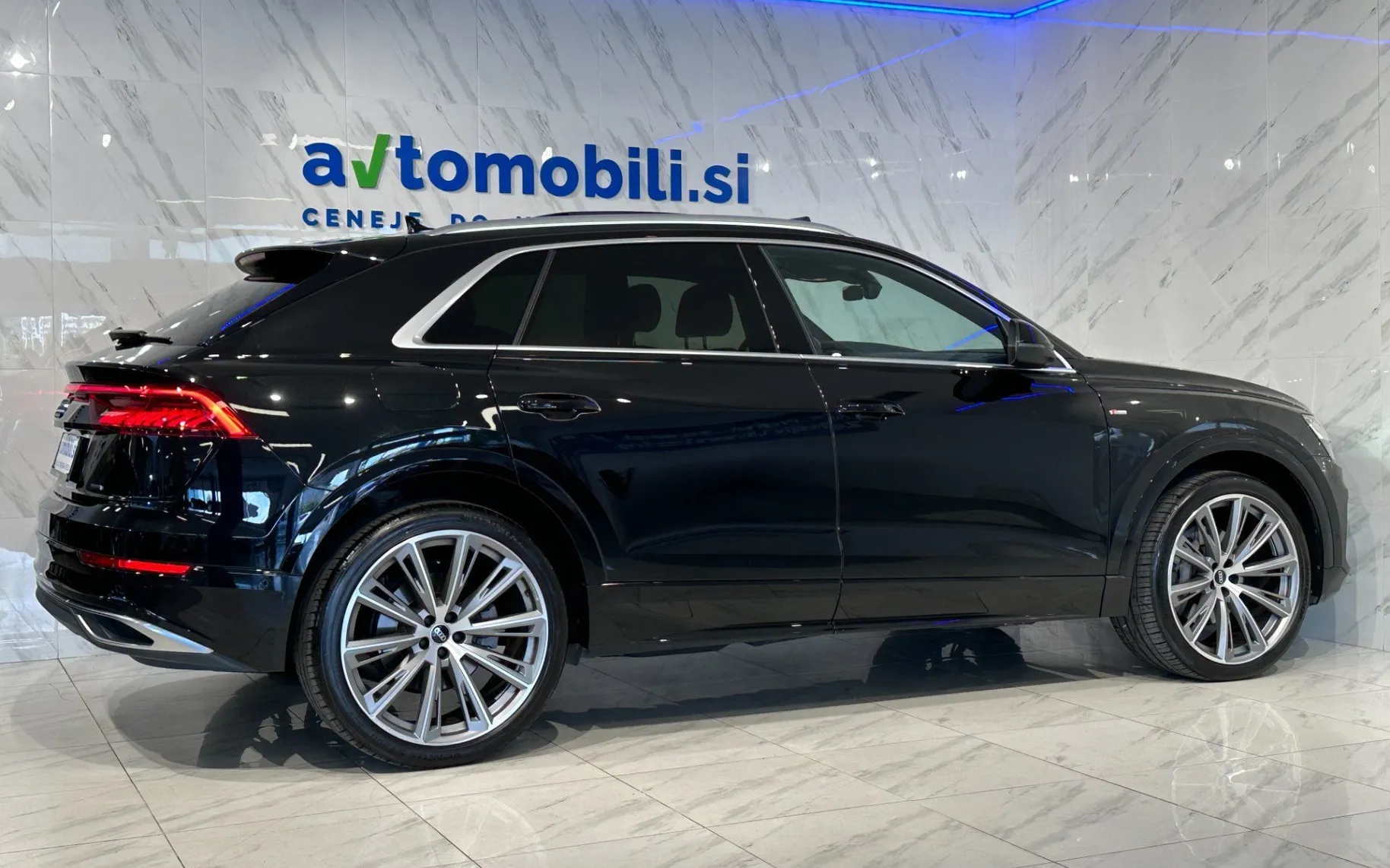 Zunanja slika - Audi Q8 - 50TDI|Quattro|S-Line|Matrix|Pano|Zračno|ACC|23Col. - 5