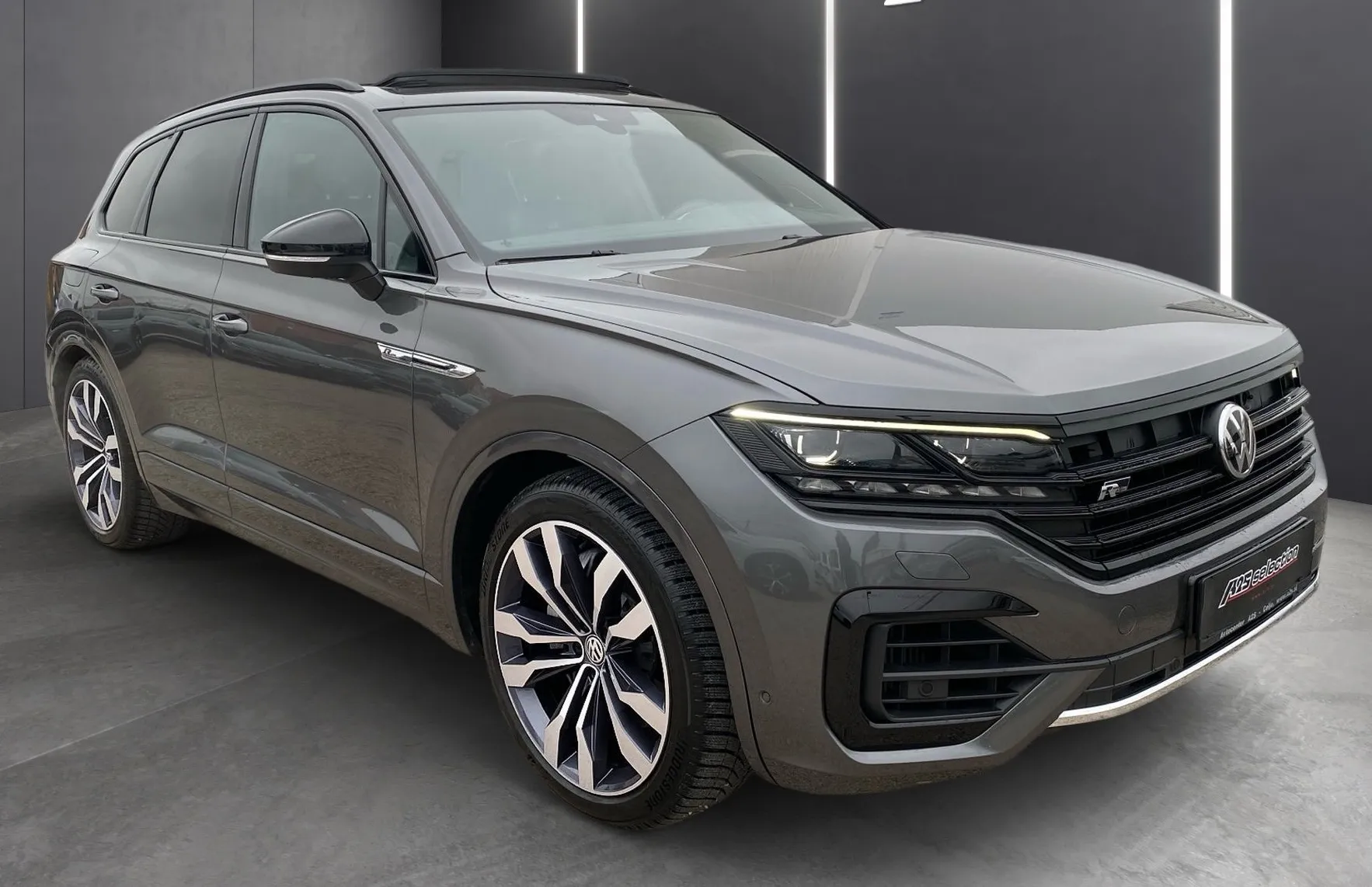 Zunanja slika - VW Touareg - V6 TFSI R-Line Panorama - Zračno - Night vision... - 2
