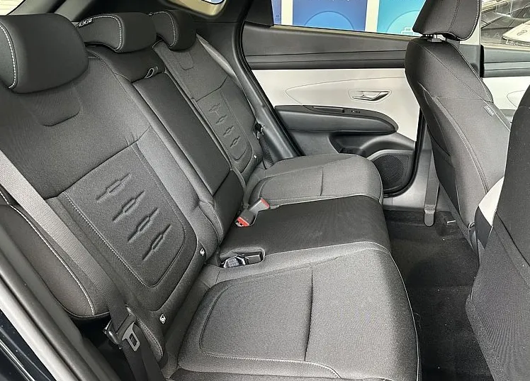 Zunanja slika - Hyundai Tucson - 1.6 T-GDI 150 MHEV STYLE +WINTER+LED+RADAR - 11