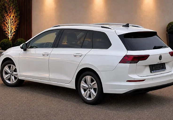 Zunanja slika - Volkswagen Golf - Variant 1.5 TSI °KAMERA°BELA PERLA°GRETJE VOLANA° - 2