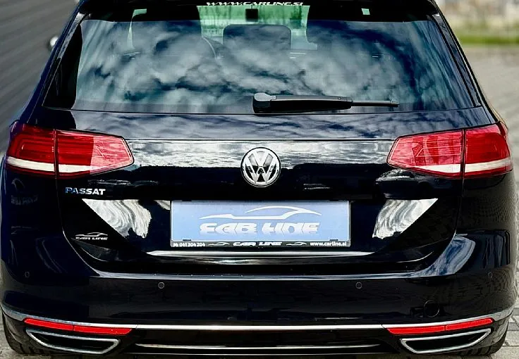 Zunanja slika - VW Passat - Variant 2.0 TDI R-Line Edition DSG | WEBASTO | KEYLESS |.. - 5