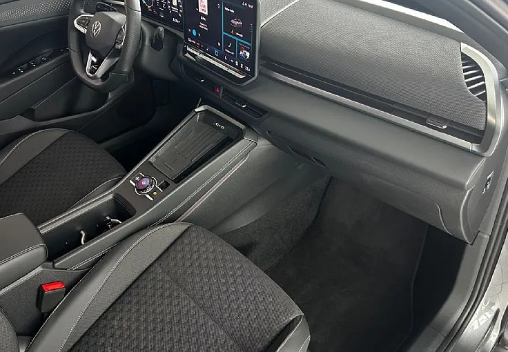 Zunanja slika - Volkswagen T-Roc - 1.5 eTSI R-Line DSG-SLO-VLEČNA KLJUKA - 7