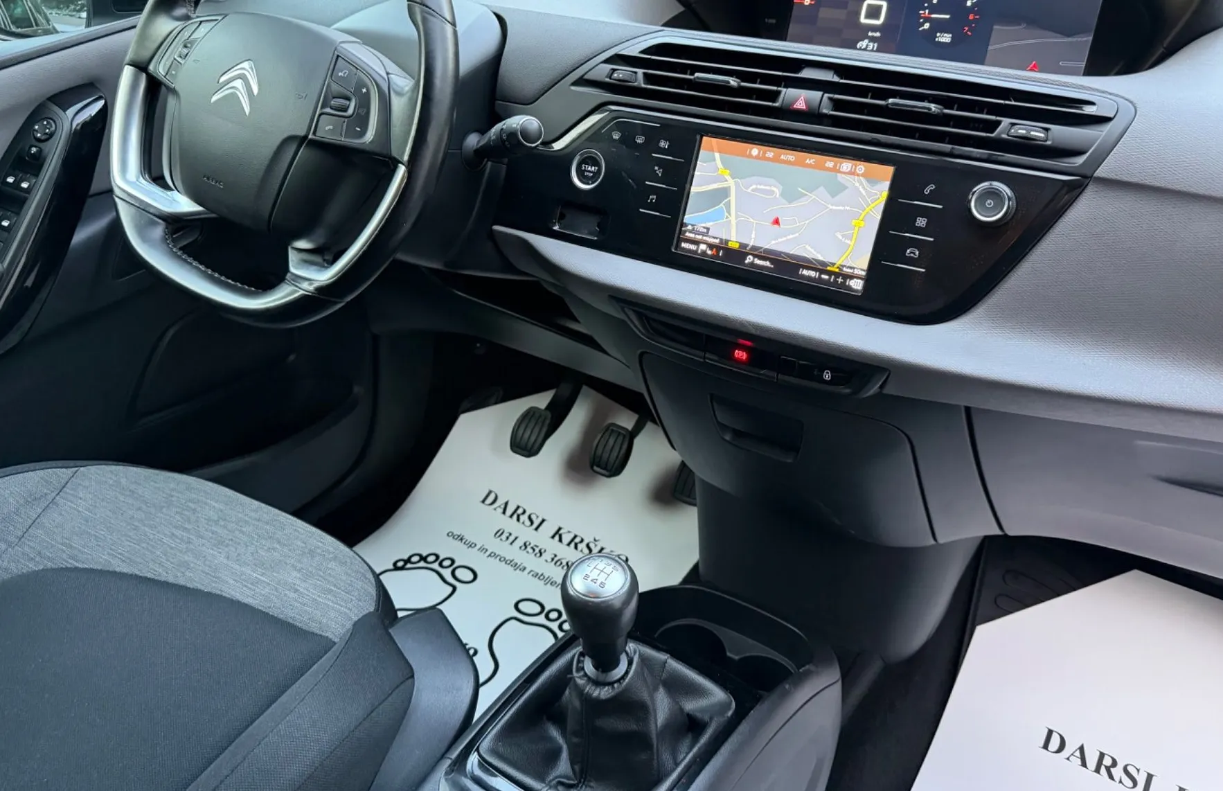 Zunanja slika - Citroën C4 Grand Picasso - 2.0HDi 150PS Shine SLO 1.LASTNIK 7SEDEŽEV PRIKLO - 17