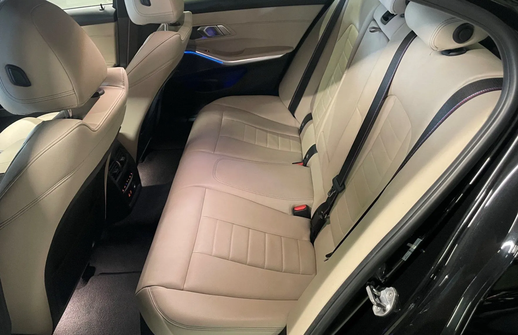 Zunanja slika - BMW Serija 3 - : 330i M Sport Avt. LED.NAVI.PDC 2X.USNJE.OGR.SEDEŽ - 7