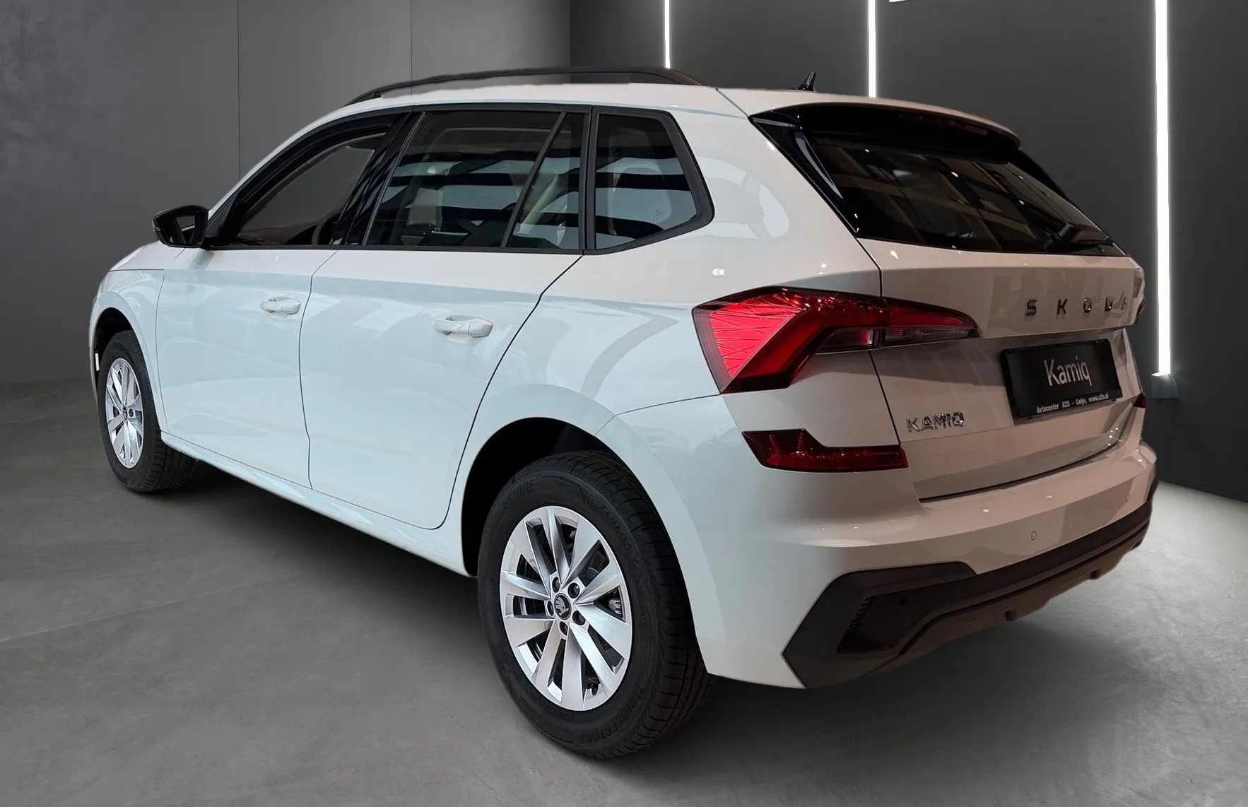 Zunanja slika - Škoda Kamiq - 1.0 TSI Easy - 4