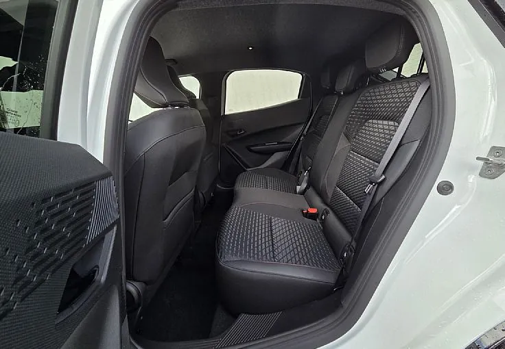 Zunanja slika - Renault Clio - 6 Techno TCE 115 2026 - 12