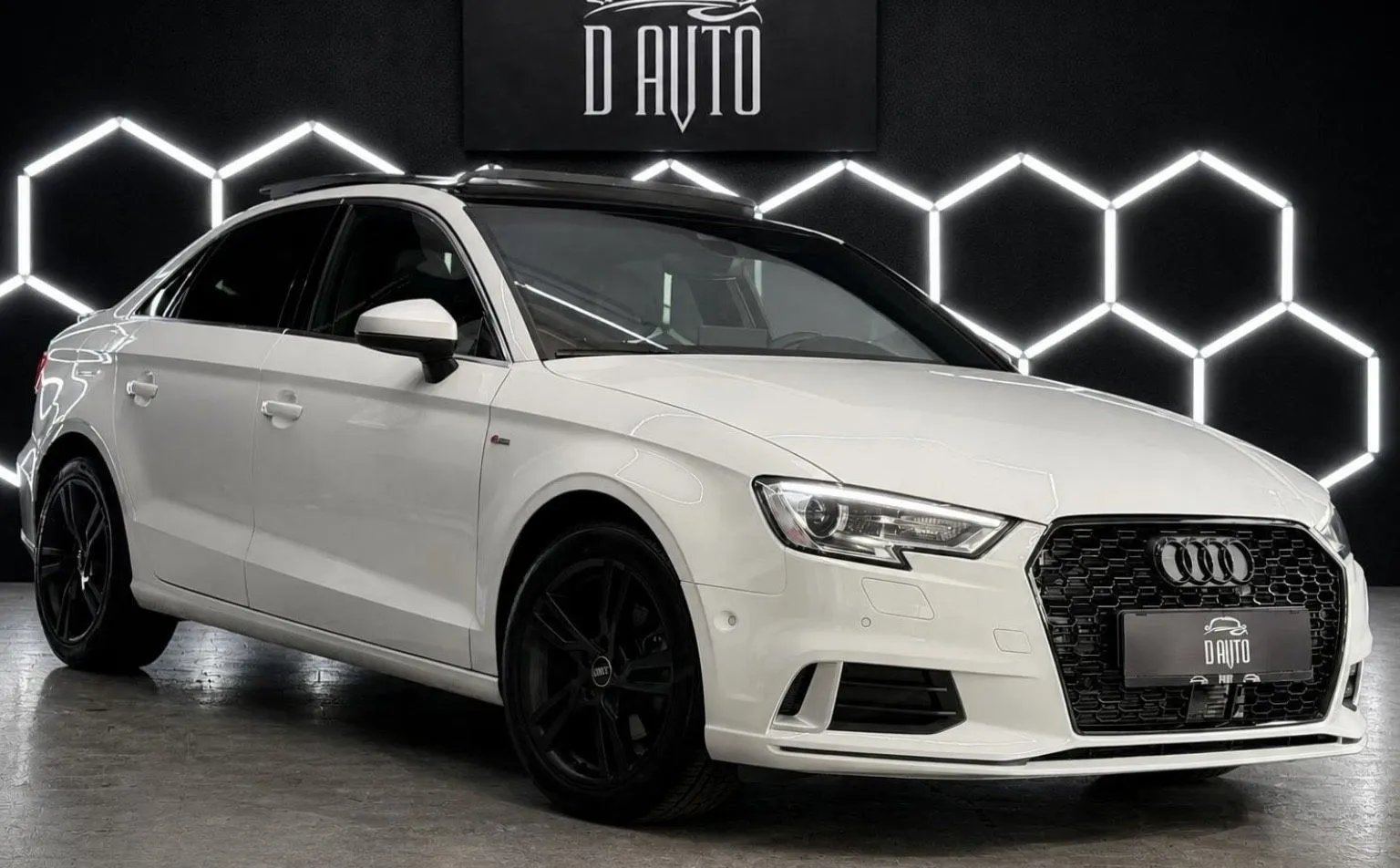 Zunanja slika - Audi A3 - Limuzina 1.6 TDI Sport S tronic PANO|VIRTUAL|KAMER - 3