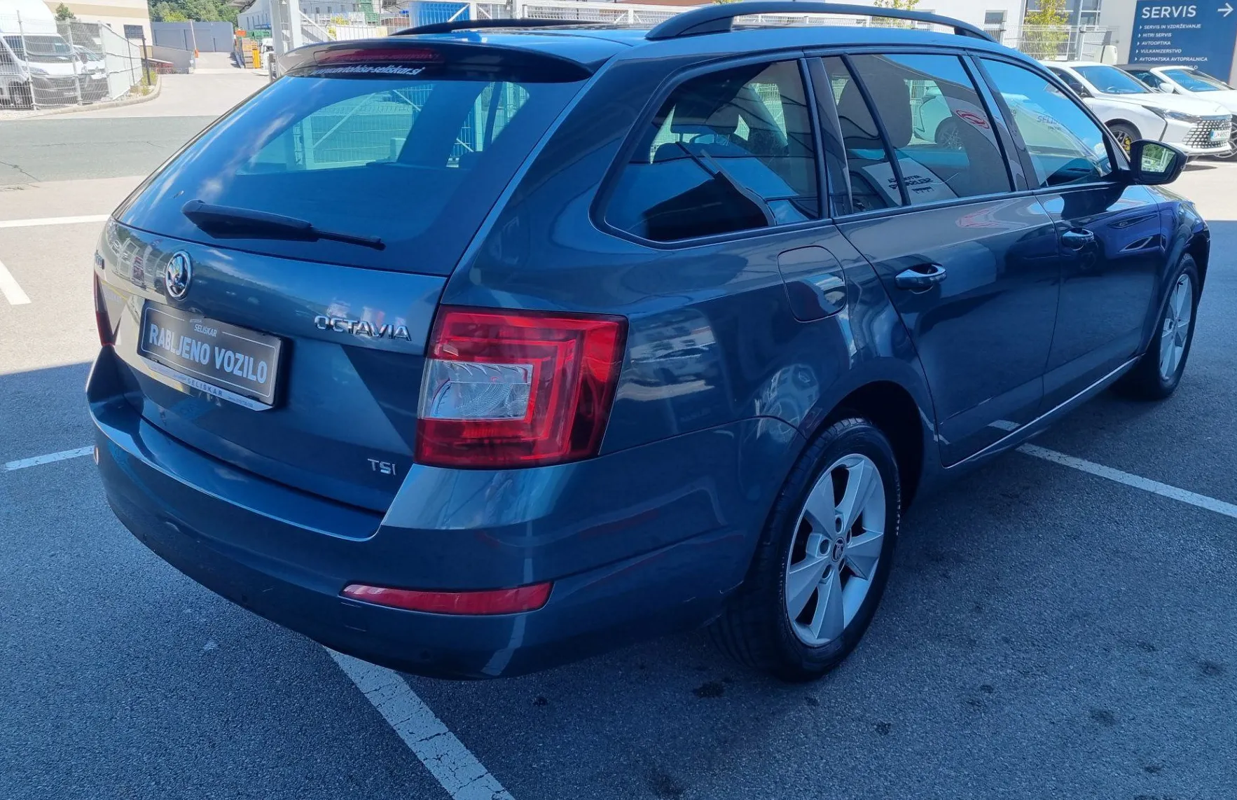 Zunanja slika - Škoda Octavia - Combi 1.2 TSI - SLOVENSKI - 2. LASTNIK - 7