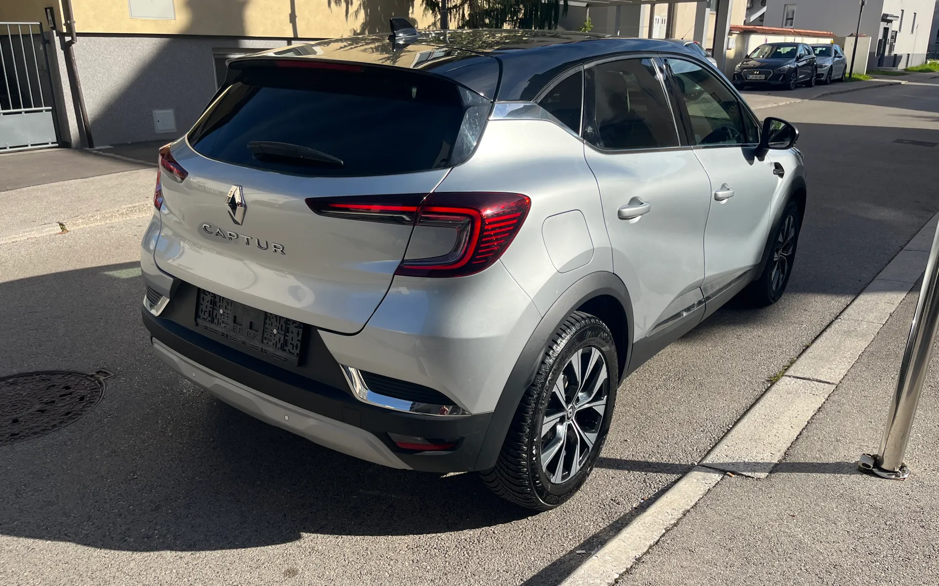 Zunanja slika - Renault Captur - 1.0 / - 7