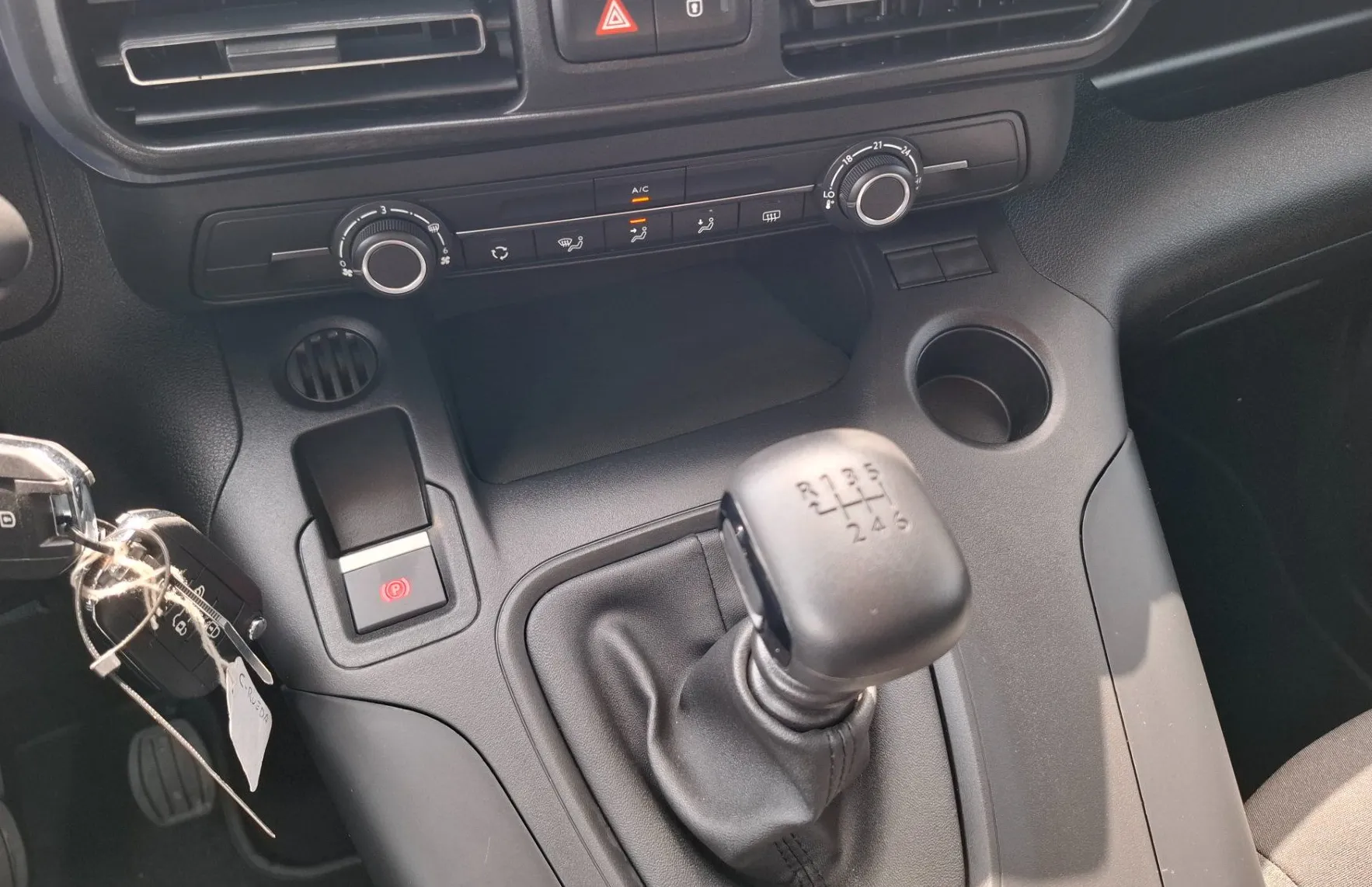 Zunanja slika - Peugeot -  Rifter 1.2 PURETECH ALLURE N1  - 12