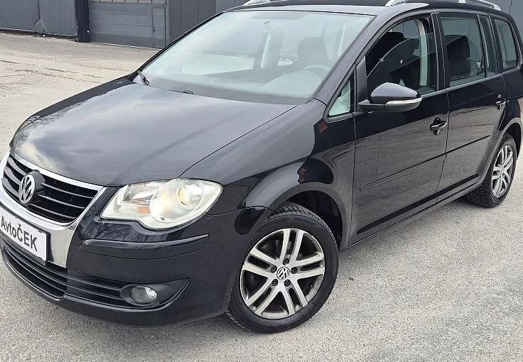 Zunanja slika - VW Touran - 1.6 + BREZ POLOGA - 1
