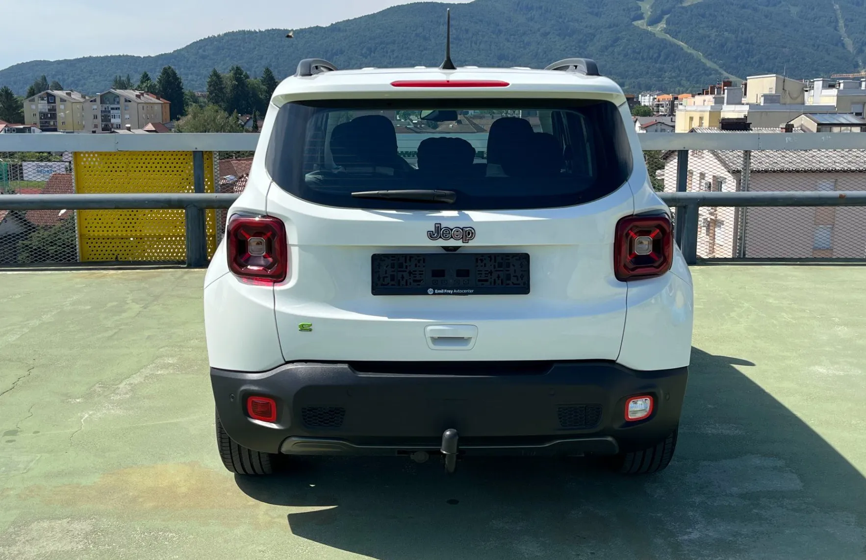 Zunanja slika - Jeep Renegade - 1.5 T4 e-Hybrid Altitude LED. ACC. VZR KAM. PDC - 6