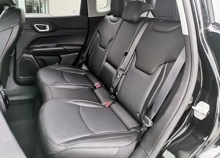 Zunanja slika - Jeep Compass - 1.5 T4 DCT7 e-Hybrid 96kW Summit - 7