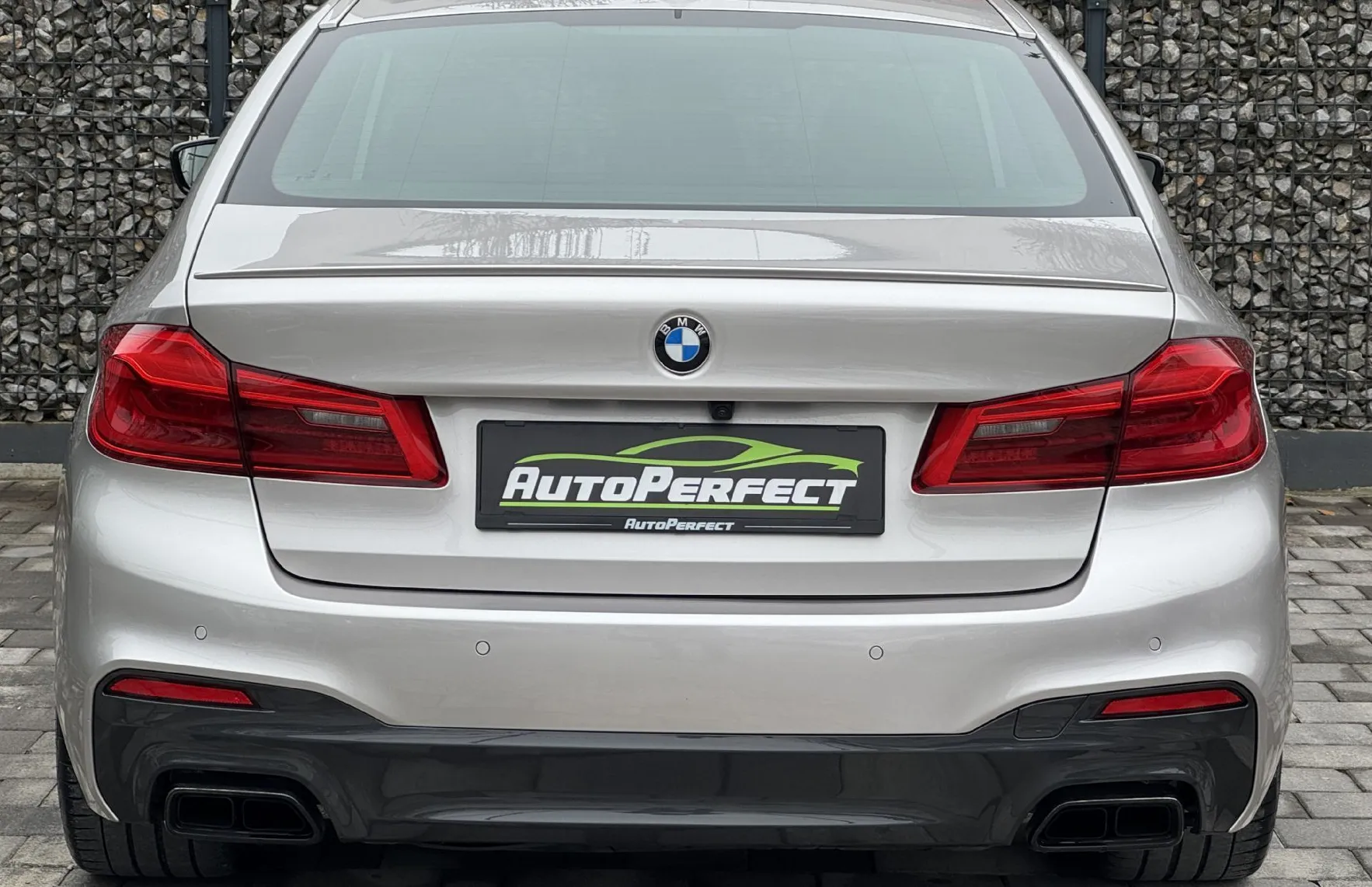 Zunanja slika - BMW Serija 5 - : M550i xDrive |HUD|MEMORY|MASAŽ|PANO|LASER||WEBAST - 5
