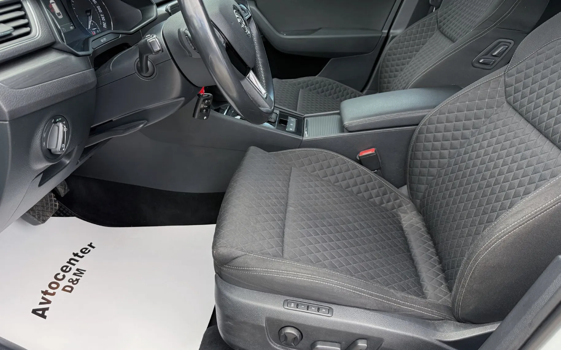 Zunanja slika - Škoda Superb - 2.0 TDI Active Combi DSG|LED|NAVI|MEMORY|17COL - 9