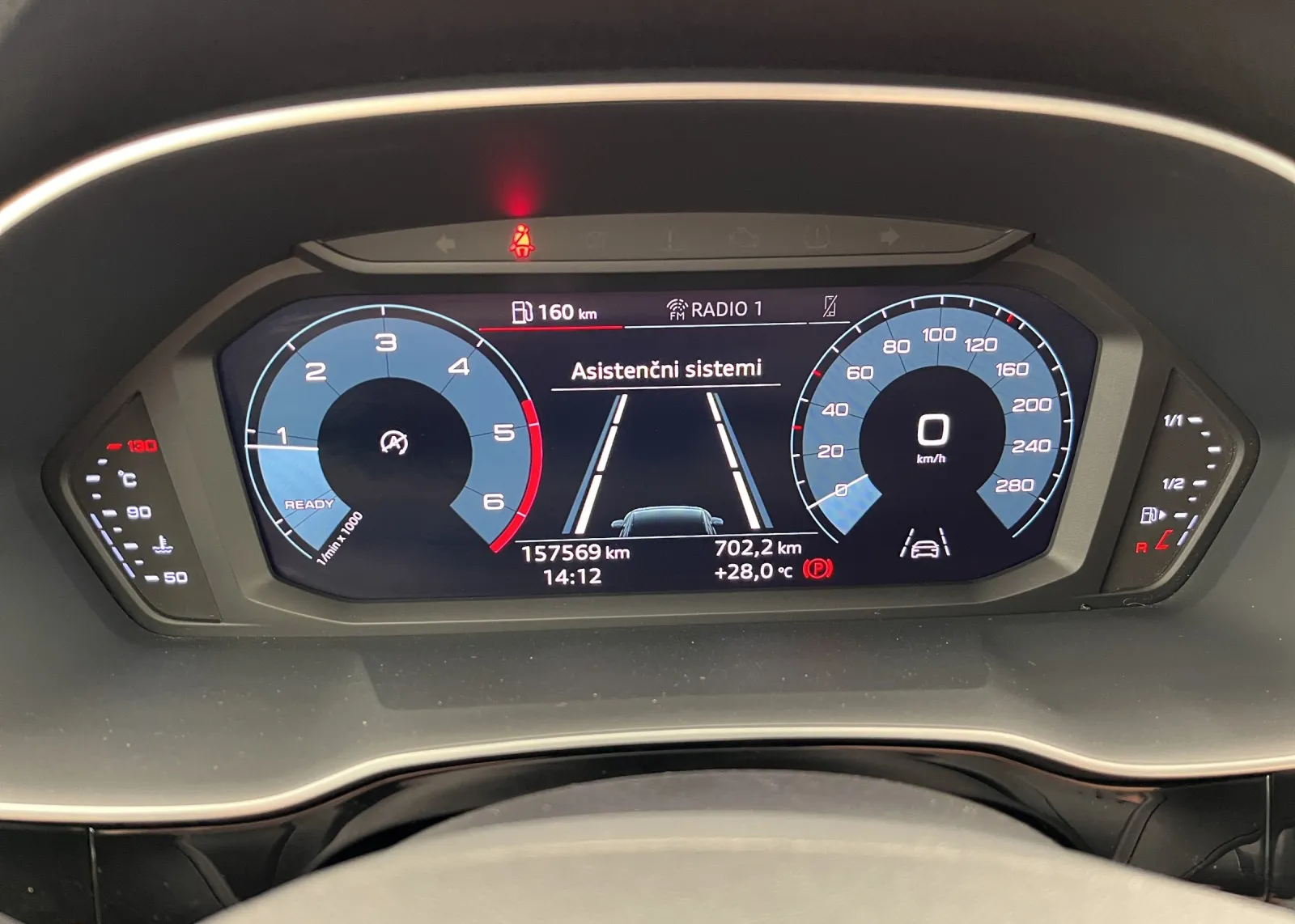 Zunanja slika - Audi Q3 - 2,0 TDI S tronic Quattro - 2