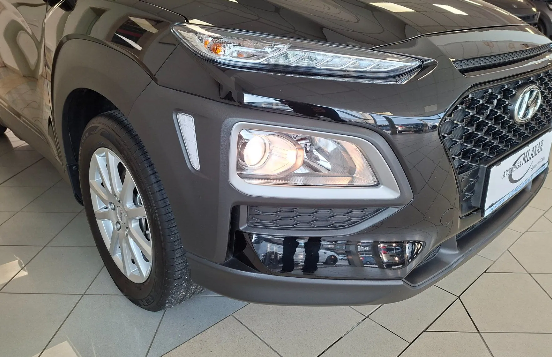 Zunanja slika - Hyundai Kona - 1.0 T-GDI 120 Trend-1.LASTNIK-SLO-ODLIČEN- - 15