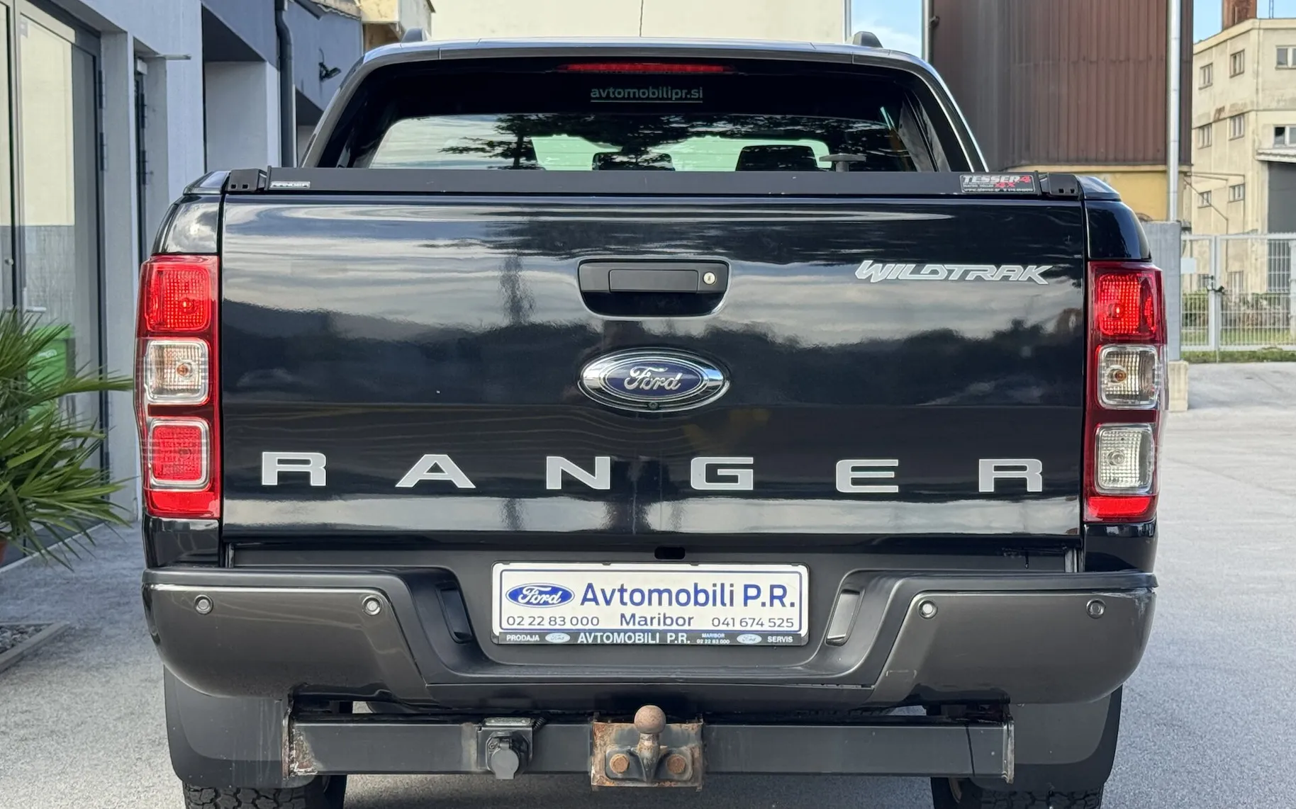 Zunanja slika - Ford Ranger - 3.2 TDCI DC 4X4 A6 WILDTRAK 1.LASTNIK SLO ROLO - 16