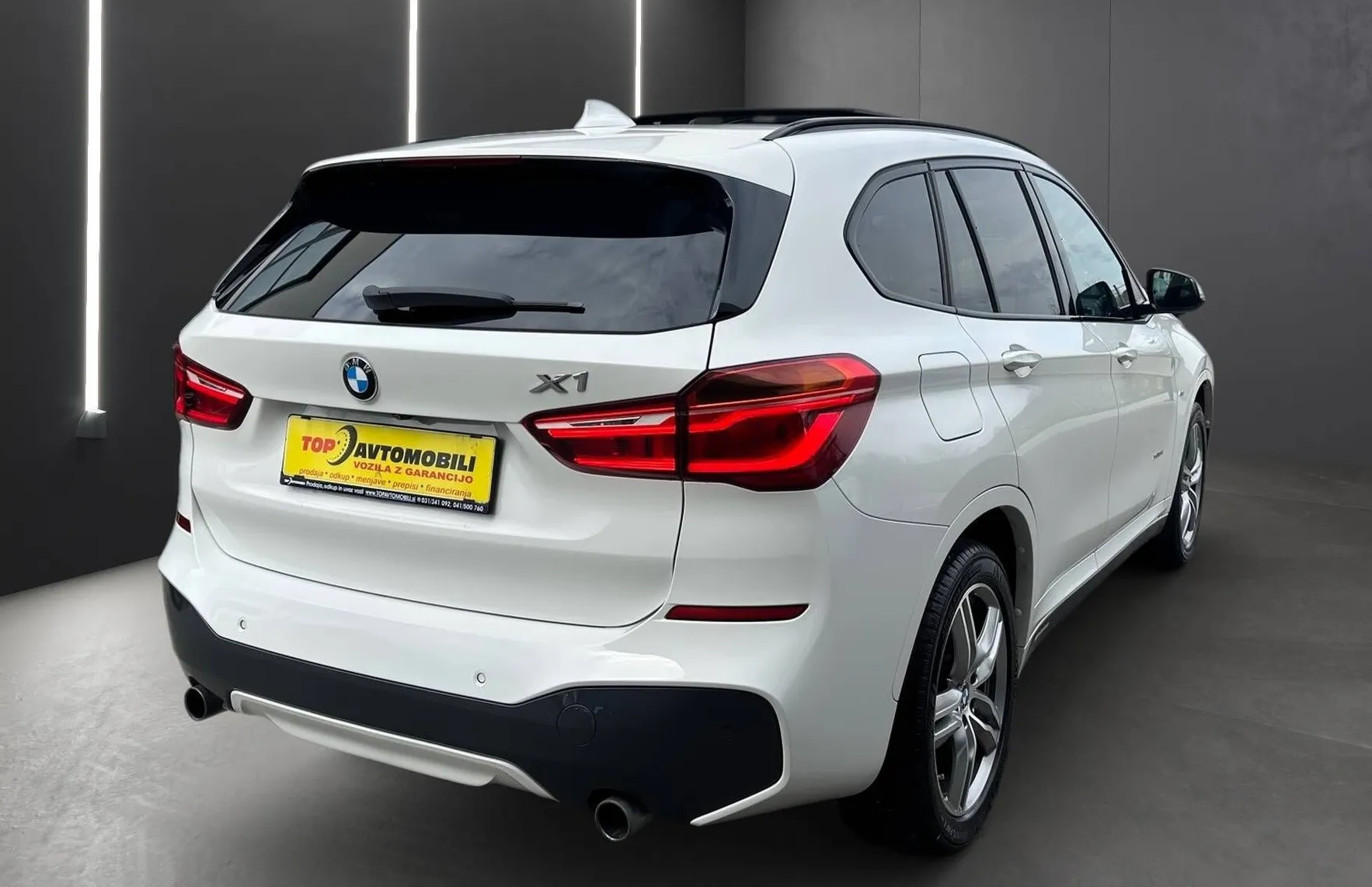 Zunanja slika - BMW X1 - serija :  xDrive25i M SPORT LED ACC NAVI PANO KAM KLJUKA - 8