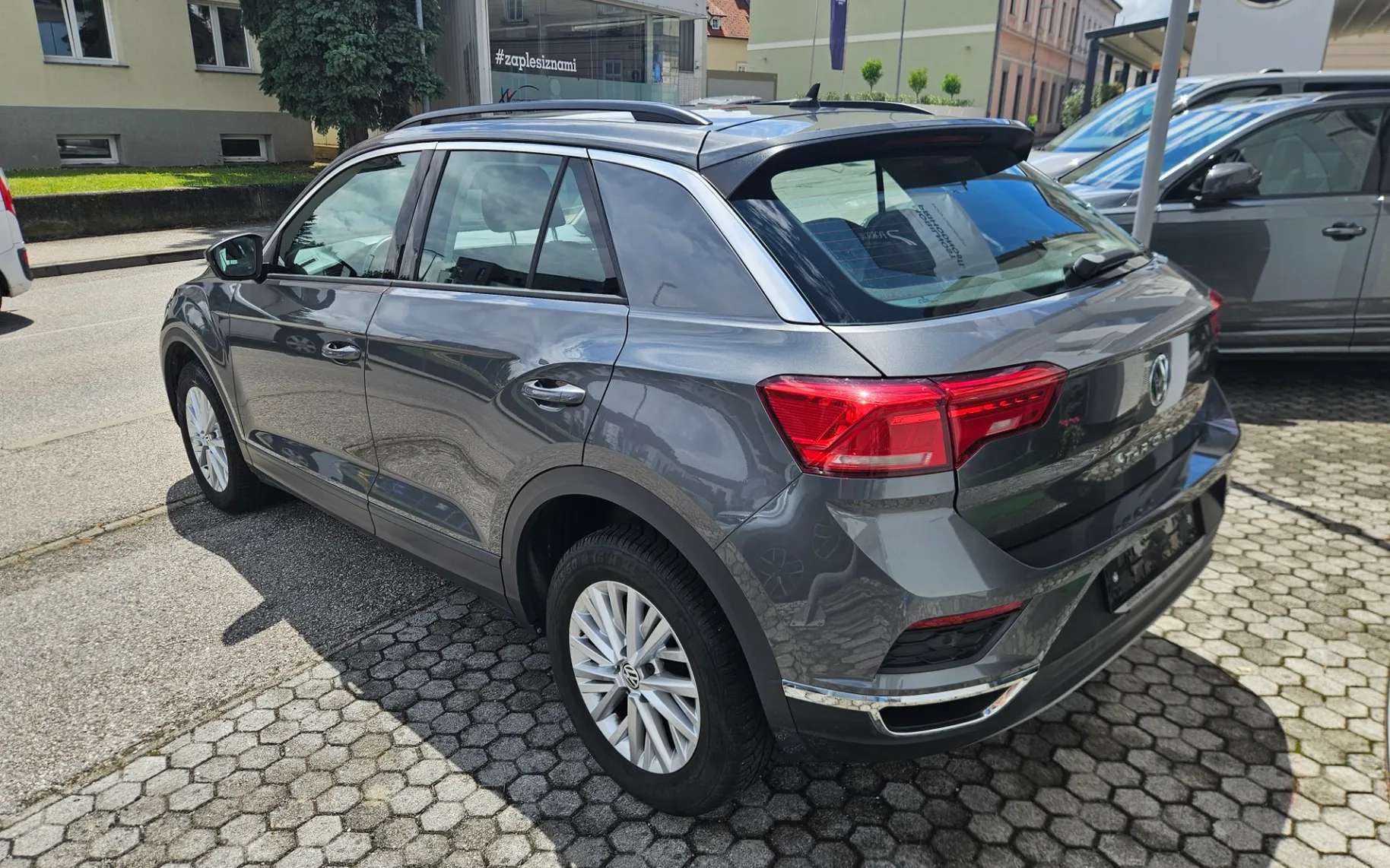Zunanja slika - VW T-Roc - 1.0 TSI Style - 4