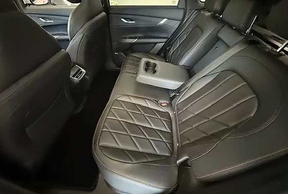 Zunanja slika - Changan CS75 Plus - 8AT + KOMPLET ZIMSKIH PNEVMATIK • NA ZALOGI - 8