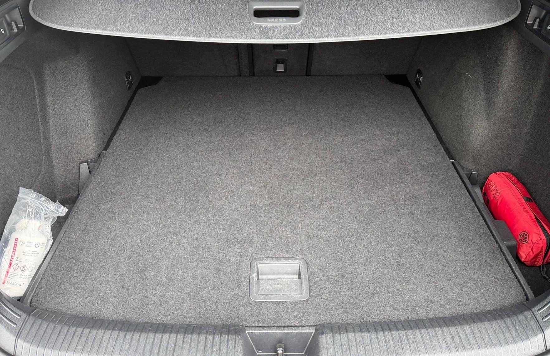 Zunanja slika - VW Golf - Variant 2.0 TDI BMT Life DSG-ACC-LED-Vlečna kljuka-Masaža - 12
