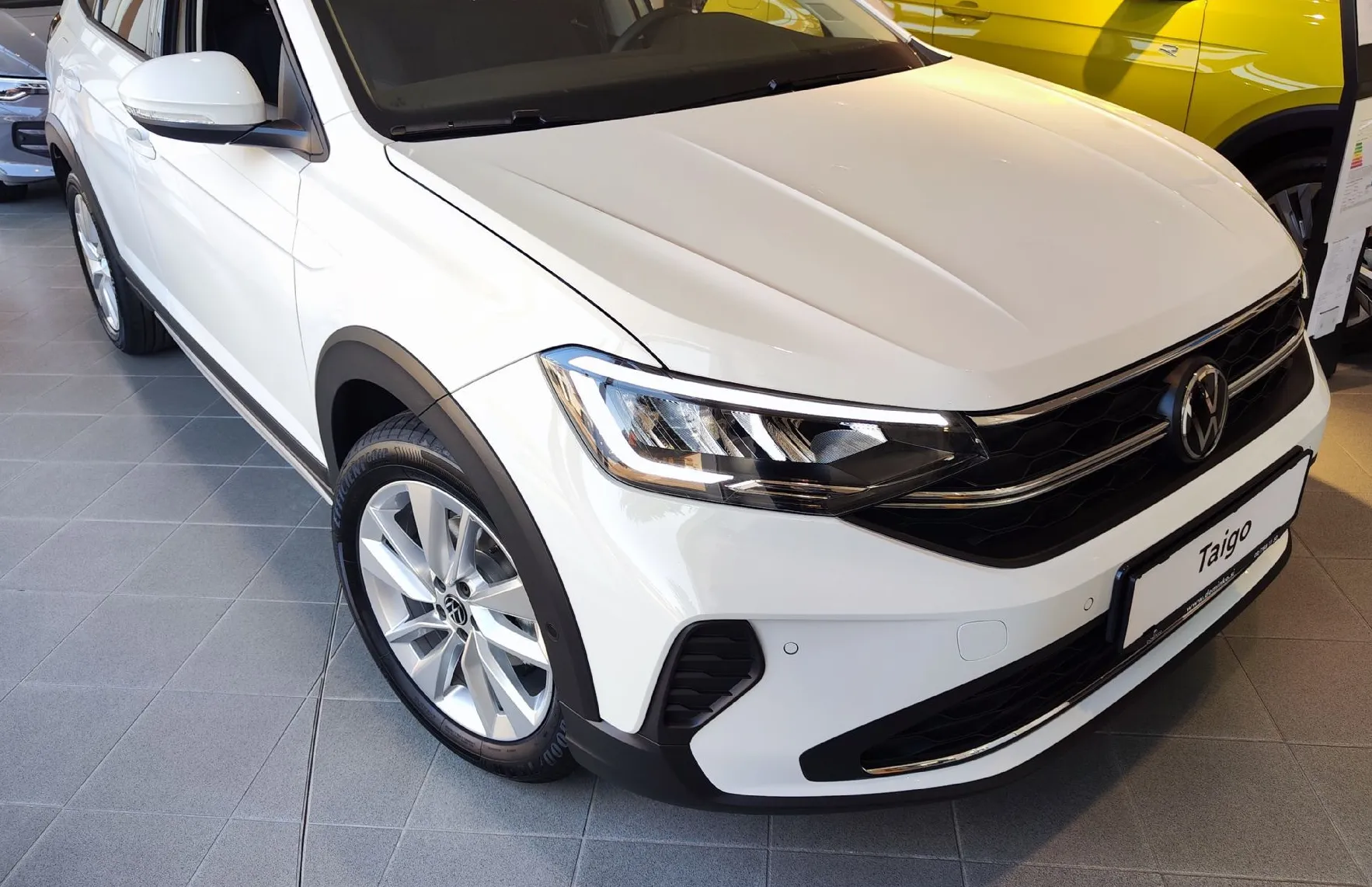 Zunanja slika - Volkswagen Taigo - 1.0 TSI 4ALL 85  115 - 3