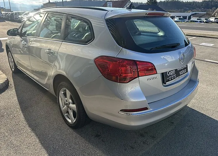Zunanja slika - Opel Astra - 1.6 CDTI 81KW S S ENJOY ST - 7