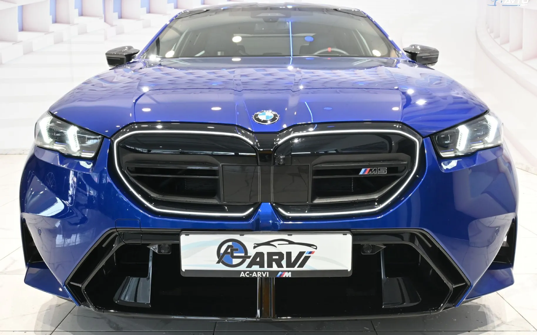 Zunanja slika - BMW Serija 5 - M5 AUT. - 2