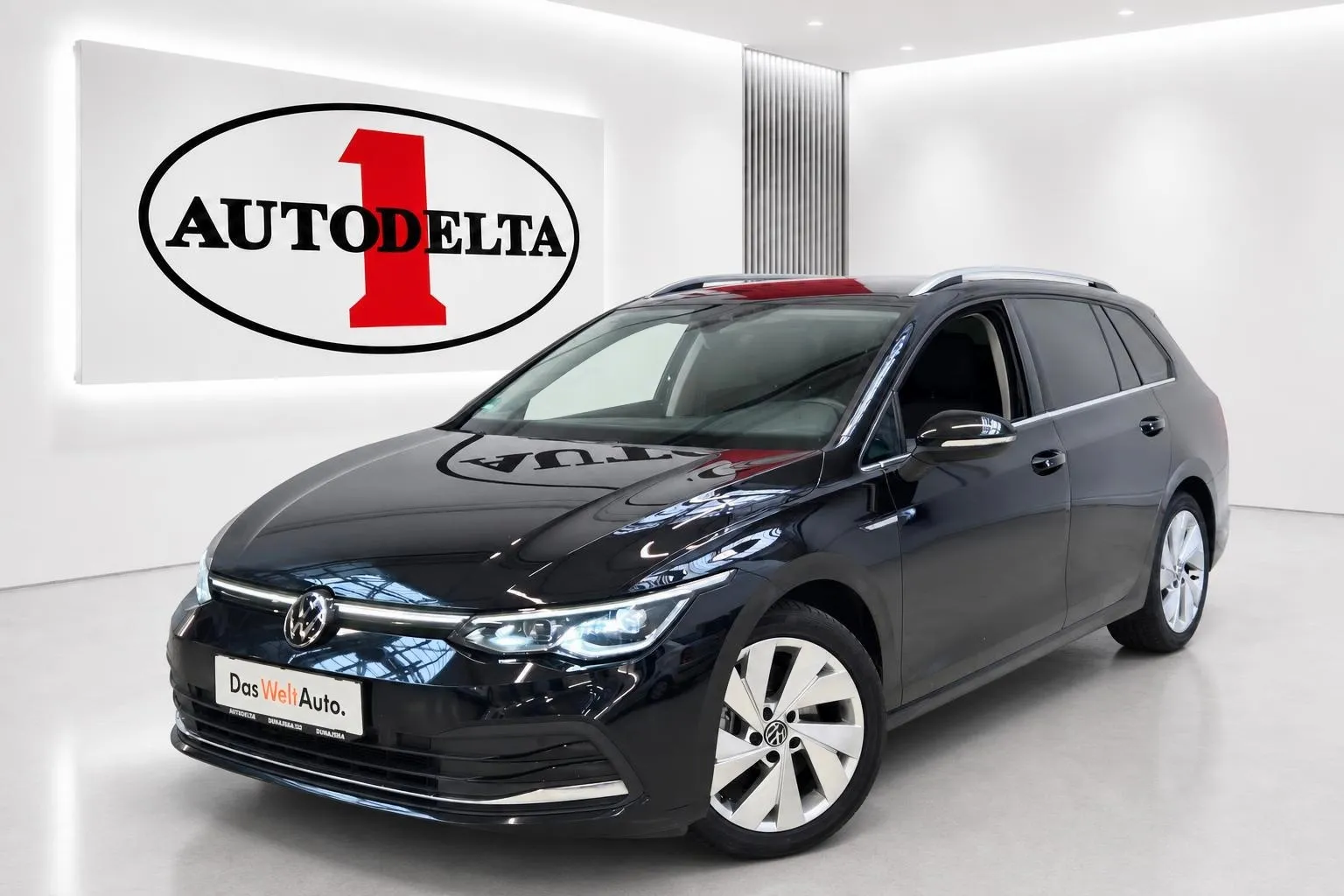 Zunanja slika - Volkswagen Golf Variant - 2.0 TDI DSG Style 110 150 - 1