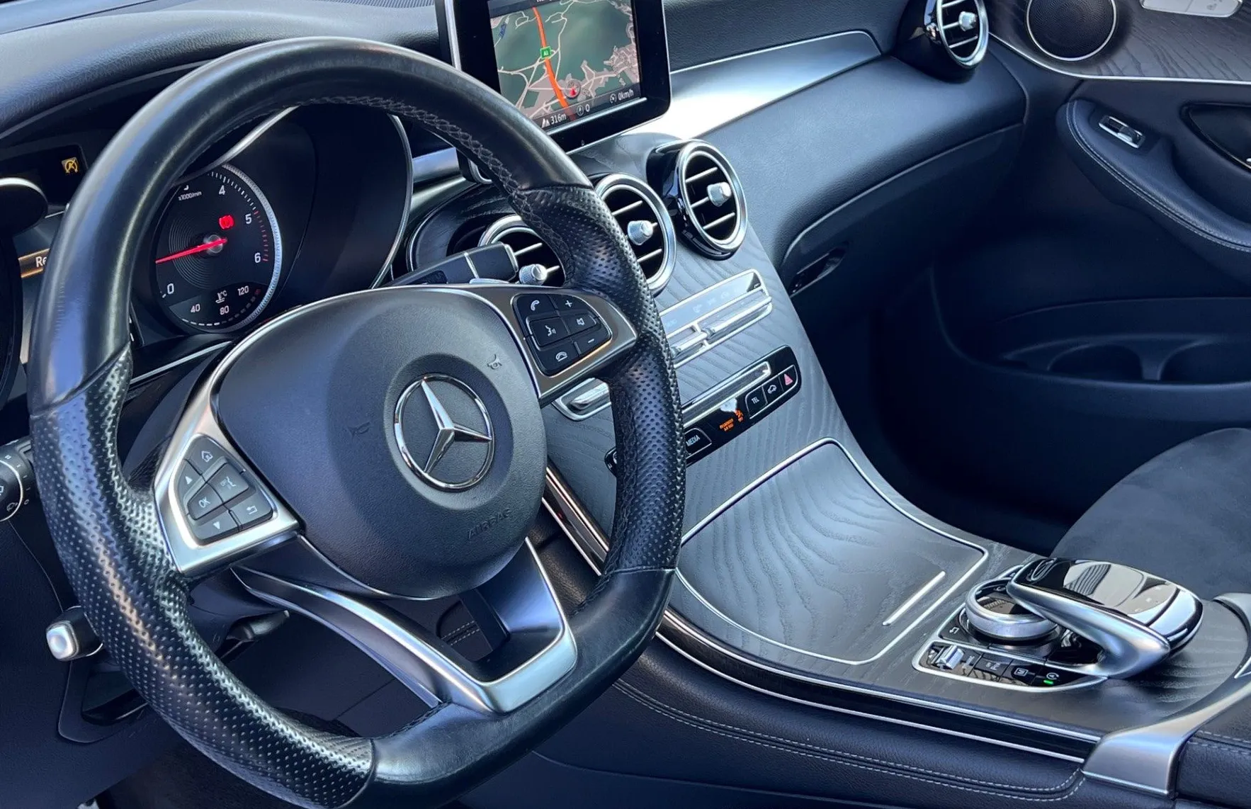 Zunanja slika - Mercedes-Benz GLC-Razred - 220d+4MATIC+F1+NAVI+18COL+PDC+USNJE... - 11