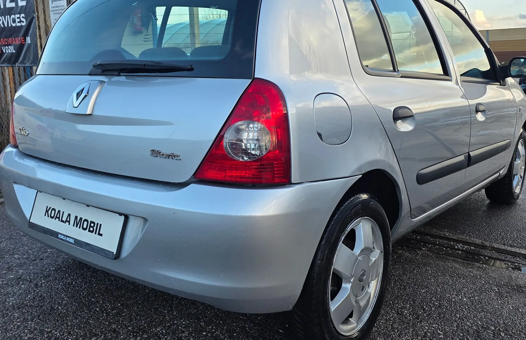 Zunanja slika - Renault Clio - STORIA Authentique 1.2 16v 5V KLIMA-SLOVENSKI - 4