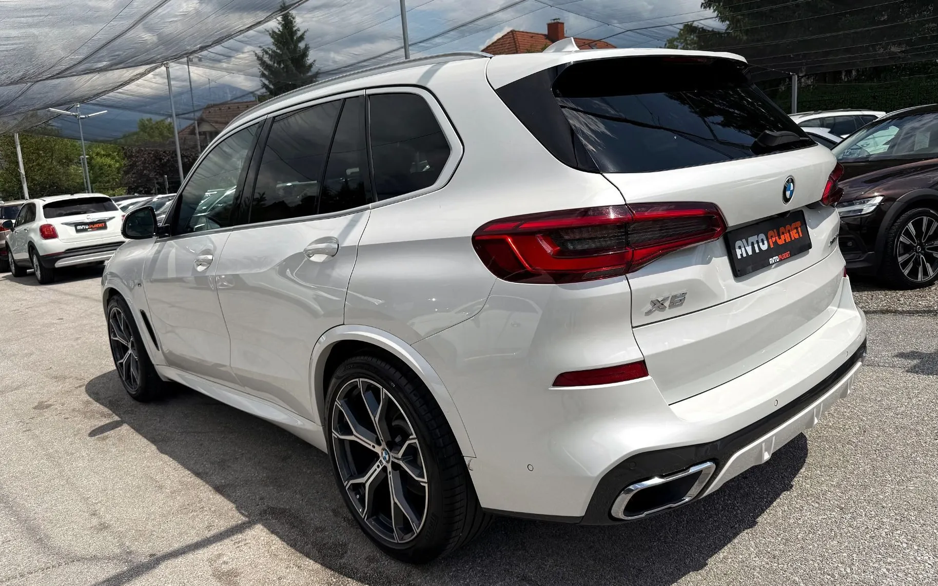 Zunanja slika - BMW X5 - serija : xDrive30d M-SPORT SLO FULL LED ZRAČNO ACC ALU21 - 1