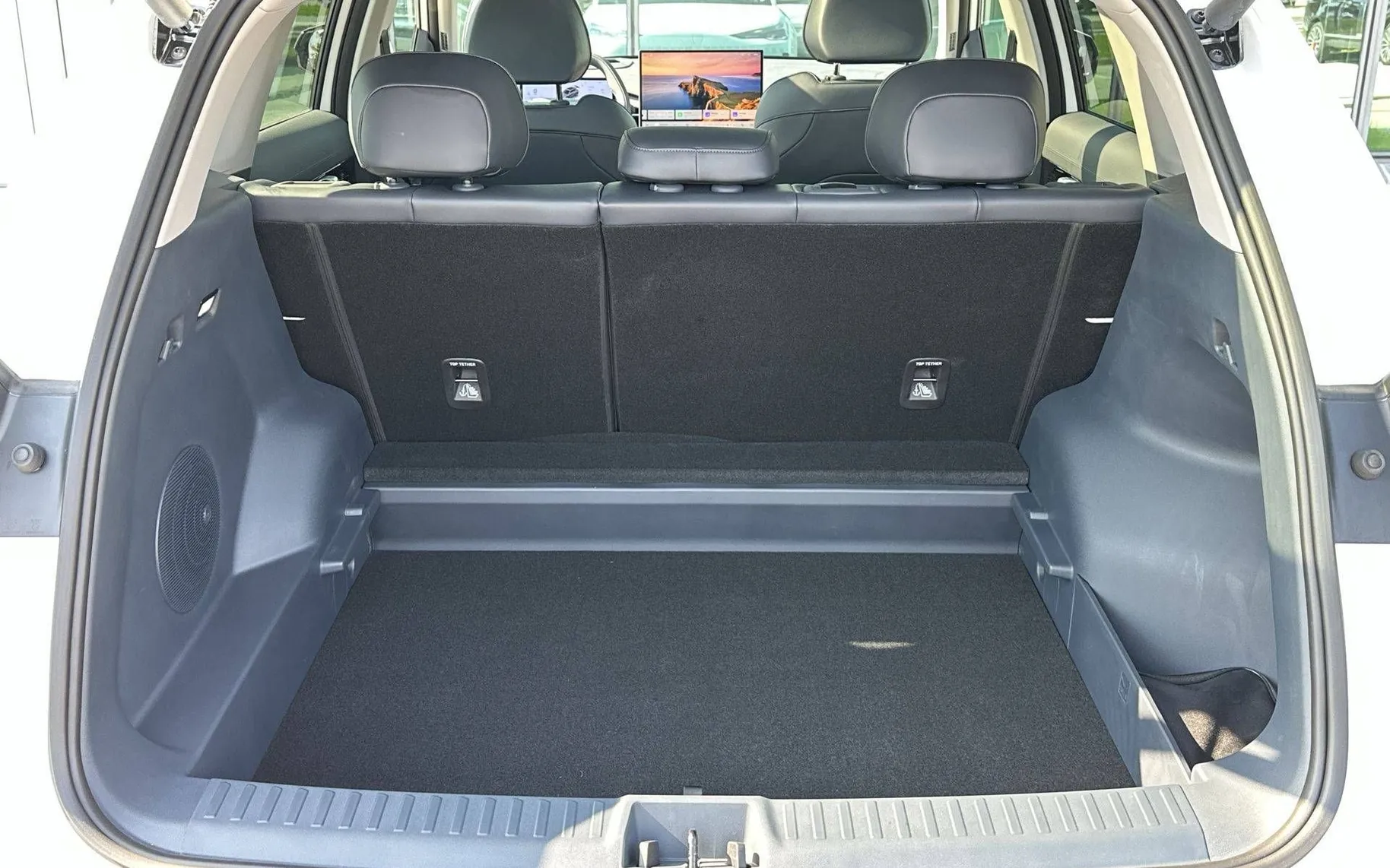 Notranja slika - Geely EX5 - MAX - 12