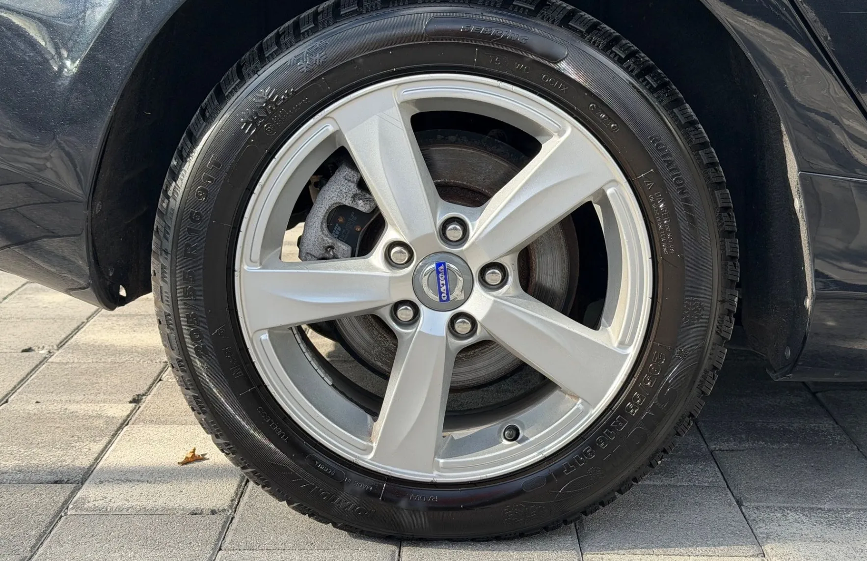 Zunanja slika - Volvo V40 - D2 Momentum AVT. |NAVI|PDC|USNJE| - 19
