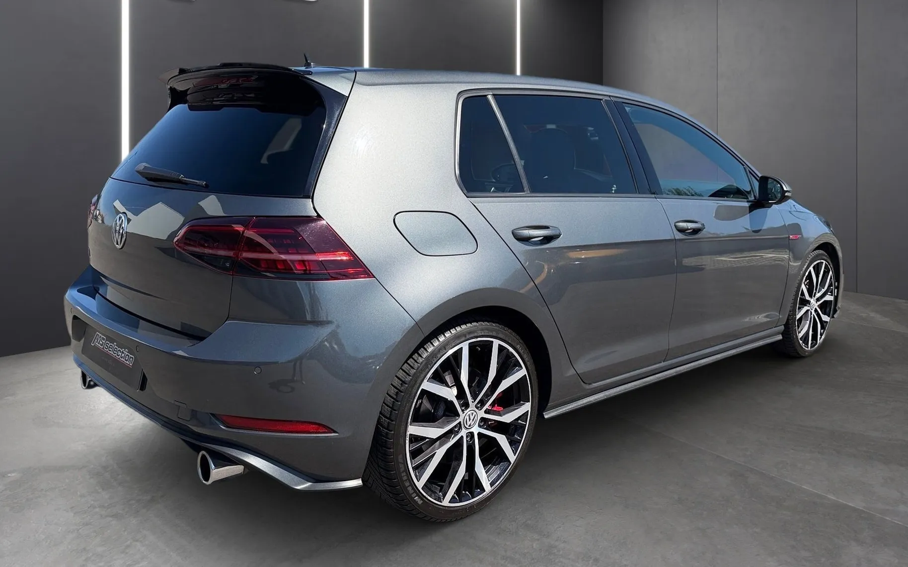 Zunanja slika - Volkswagen Golf - 2.0 GTI Performance BMT DSG-DCC-19 COL-ACC-Kamera. - 3