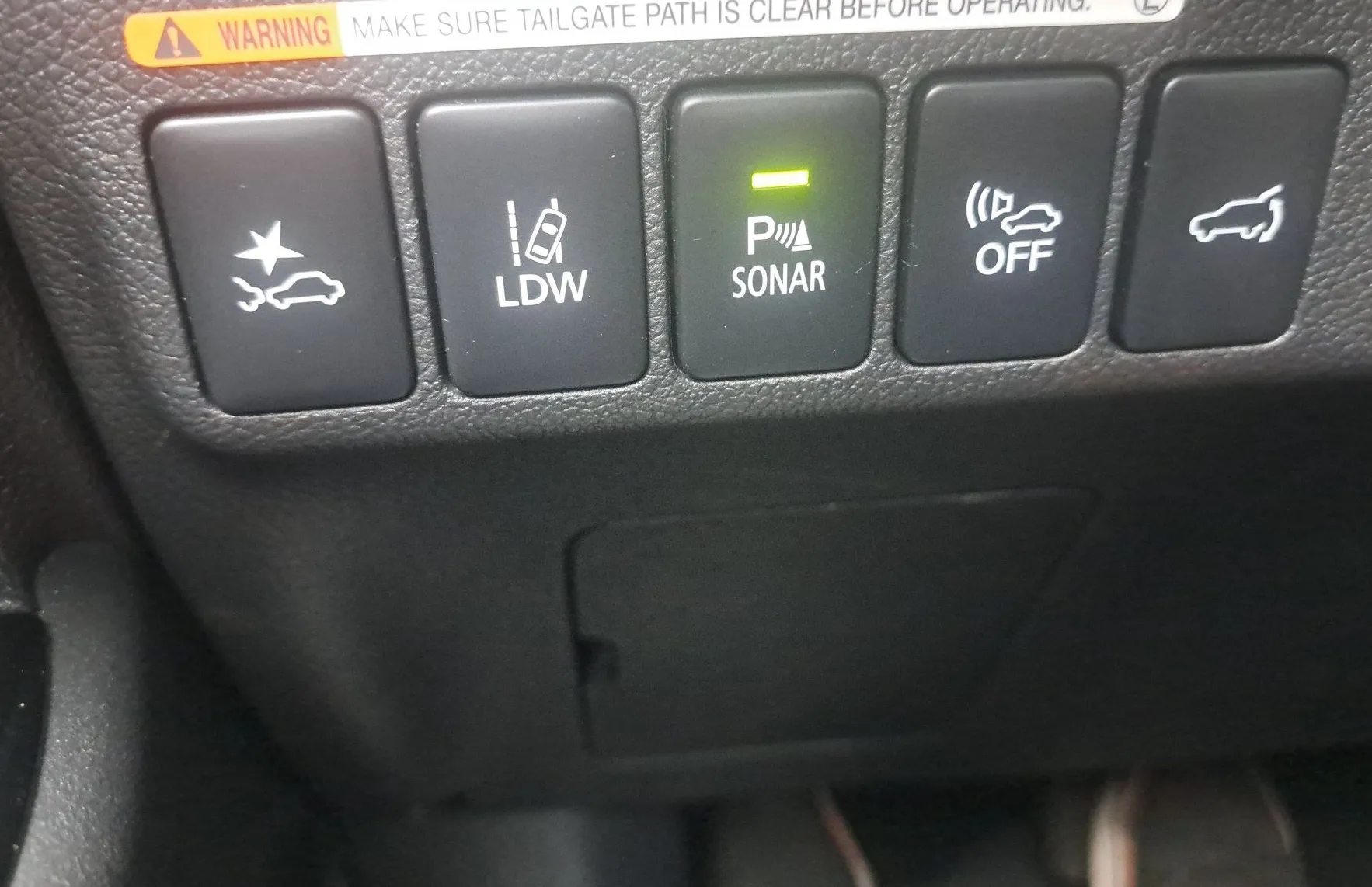 Zunanja slika - Mitsubishi Outlander - PHEV 4WD 2.4 Diamond Avt. - 16